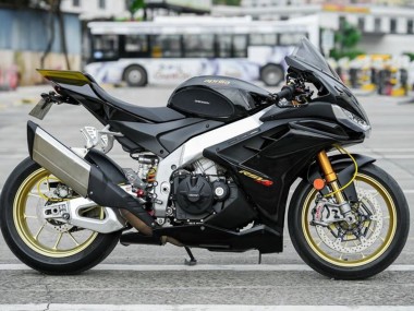 Billigste Aprilia RSV4 1100 Motorrad Verkleidung 2021-2024 - Schwarz