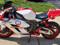 Es war meine erste Bestellung auf dieser Website. Ich war besorgt, wie die Qualität der Verkleidungen sein würde. Es stellte sich heraus, dass nicht nur die Qualität GROSSARTIG war ... die Verkleidungen passten perfekt und die Lackierung war eine 10 von 10. Der Klarlack lässt die Farbe wirklich hervorstechen. Der Bestellvorgang war einfach. Die Sorgfalt und Aufmerksamkeit, die ich vom Kundenserviceteam erhielt, war unglaublich gut. Sie antworteten noch am selben Tag auf jede Frage oder jedes Anliegen, das ich hatte. Ich werde definitiv wieder mit großem Vertrauen bestellen!